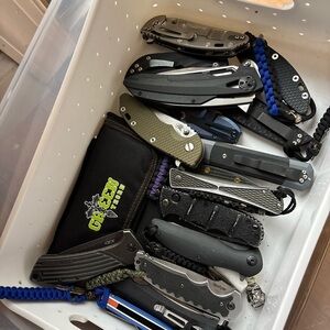 Knives Authentic ~ LMK if you have interest**